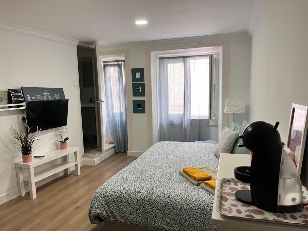 Appartamento Casa Travessa Dos Lagares Lisbona Esterno foto